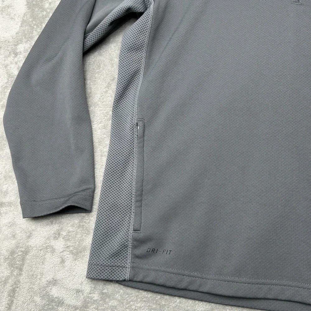 Nike Pullover Men's XL Gray Dri-FIT 1/4 Zip Mock Neck Athletic Performance
